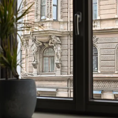 Premium 1br Historic Building 5 Min Old Town דירה ריגה