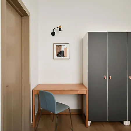 For Business Or Family I Heart Of I New Apartamento